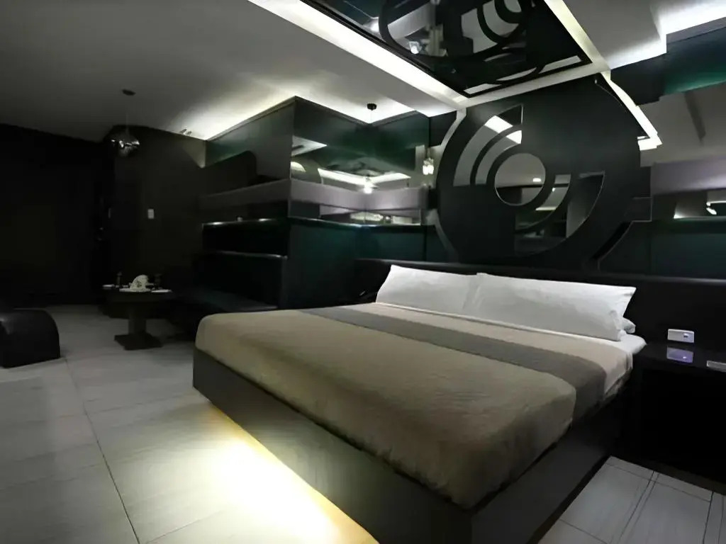 Foto - Victoria Court Suites - Pasig