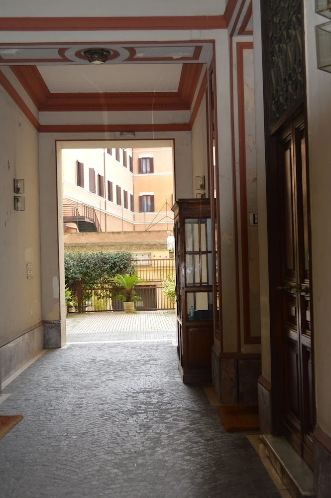 Photo - Romantica Guest House