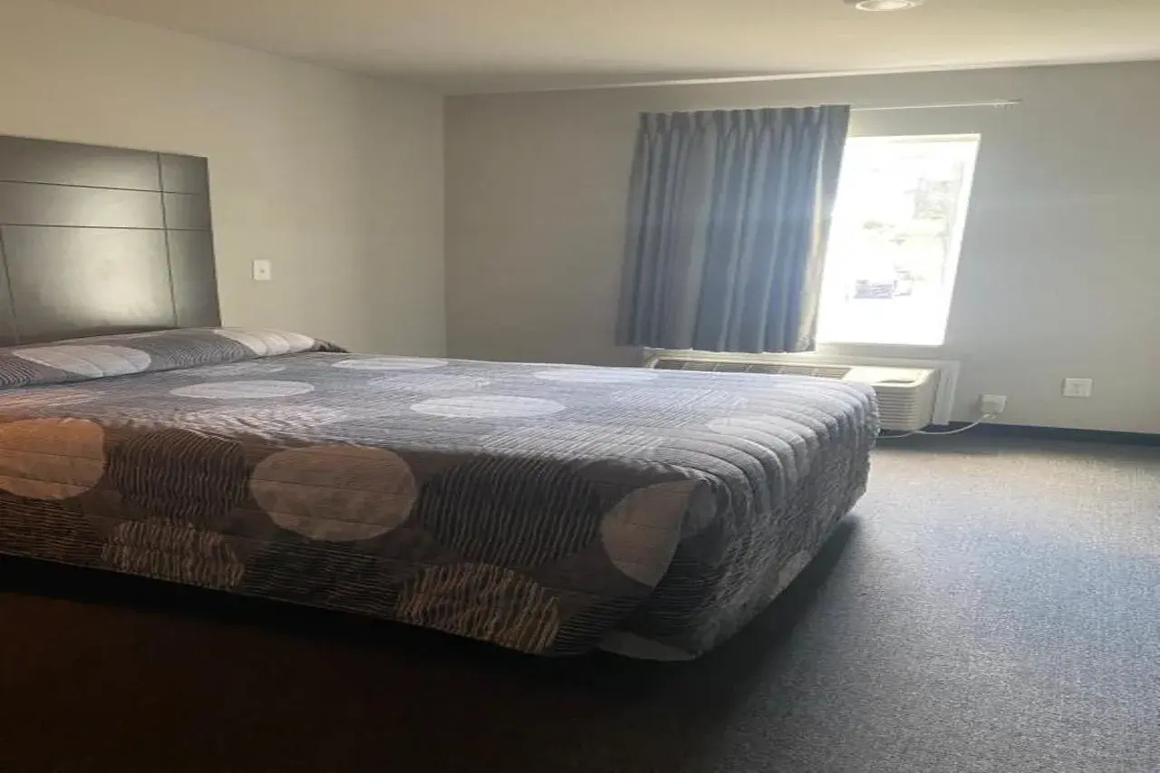 Photo - WoodSpring Suites Atlanta Airport