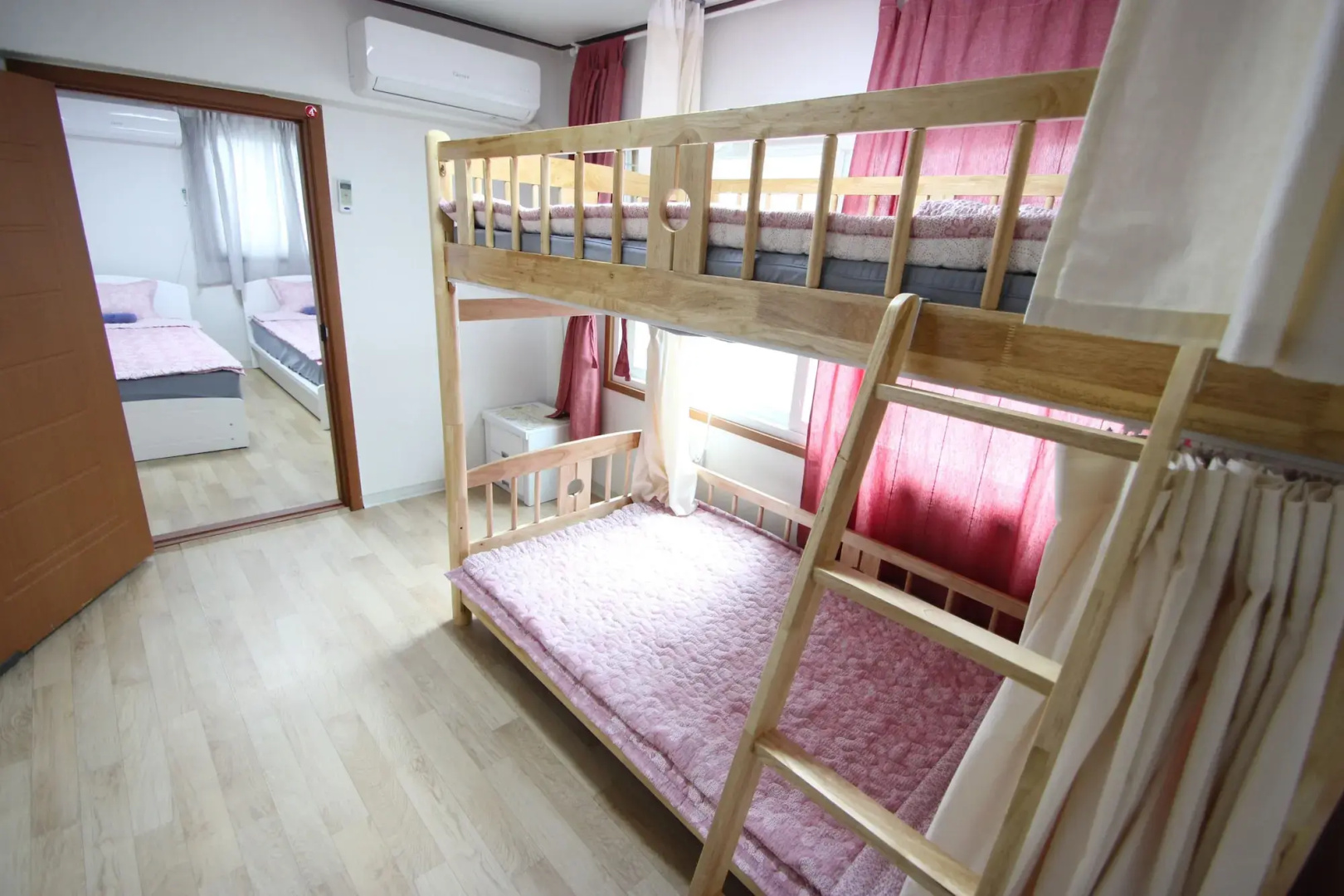 Foto - Jeong House