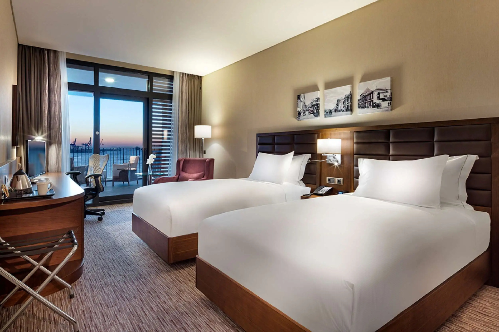 Foto - Hilton Garden Inn Izmir Bayrakli