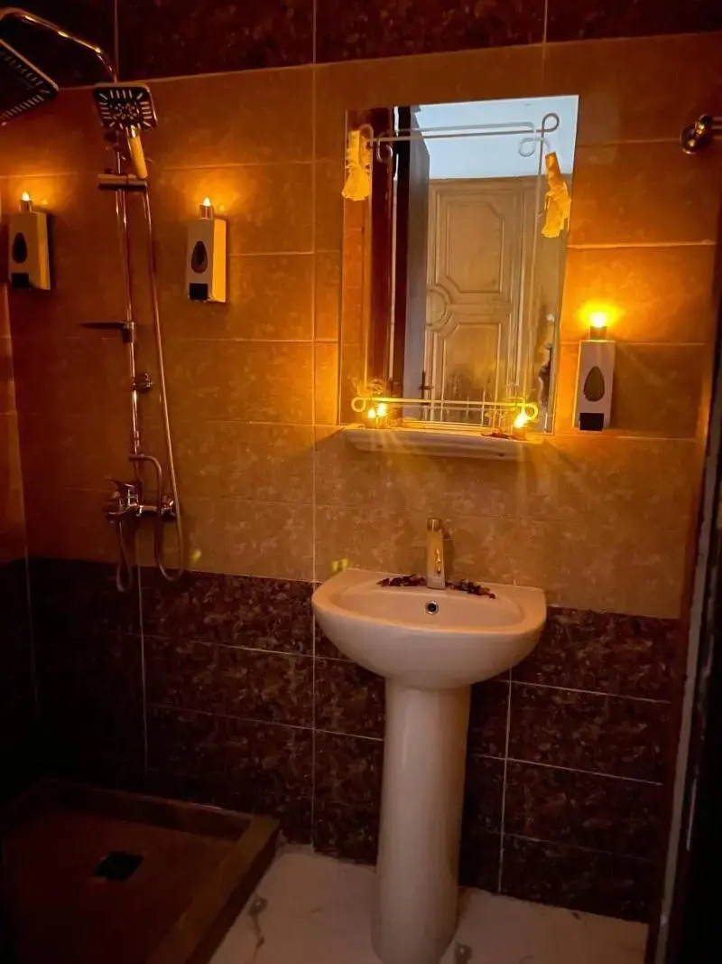 Photo - Abdeen palace view Hotel