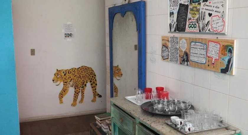 Foto - Onça da Praia Hostel