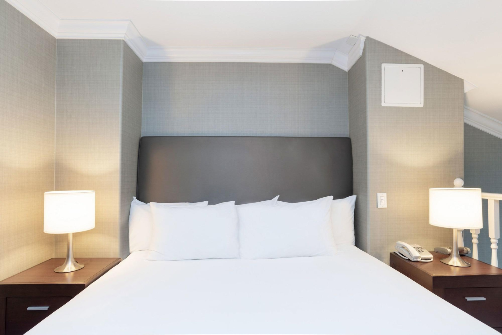 Foto - Sandman Hotel & Suites Vancouver Airport