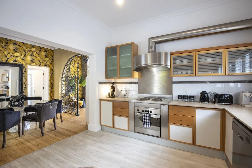 Photo - Clifton YOLO Spaces - Clifton Boutique Apartments