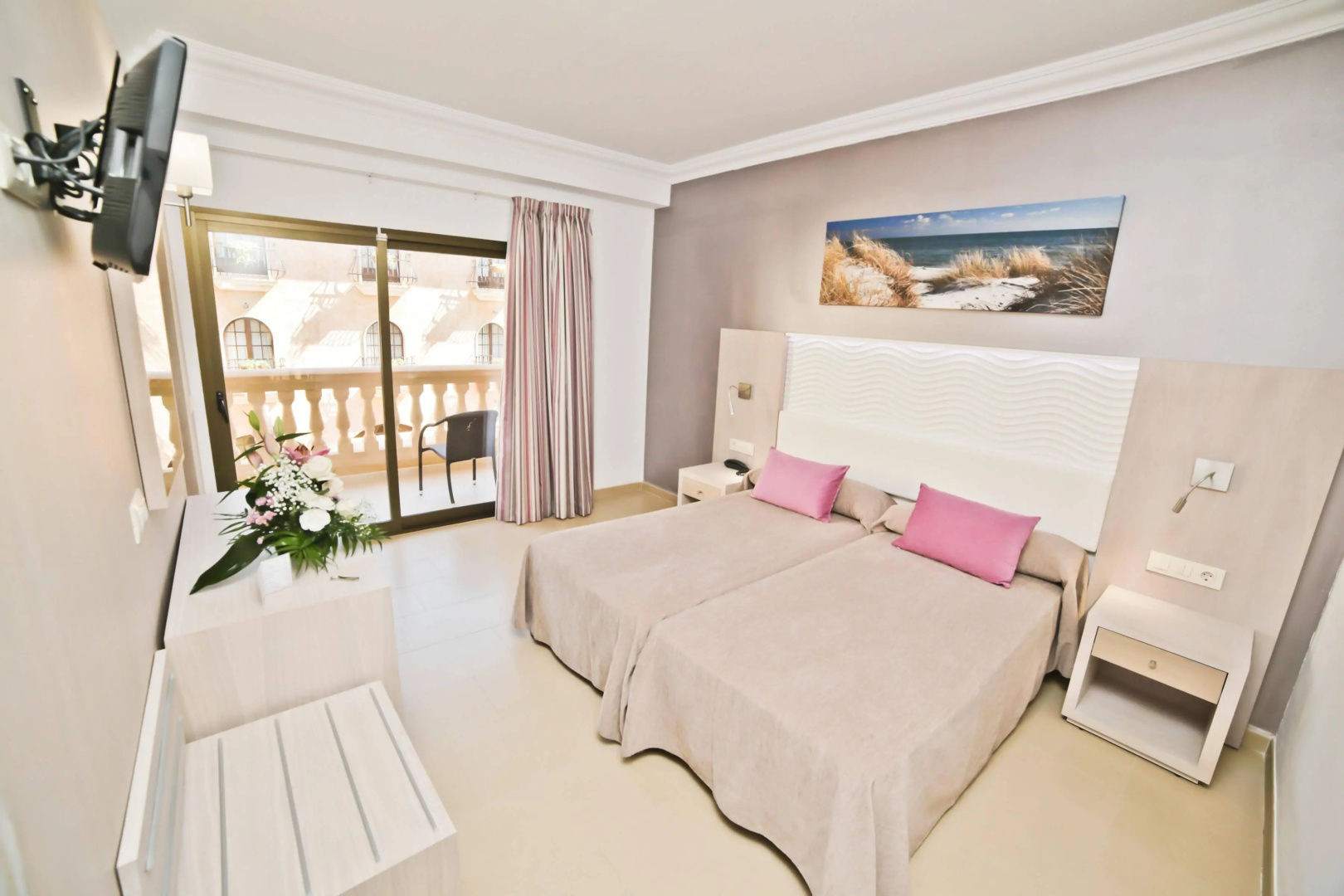 Photo - Hotel Baviera