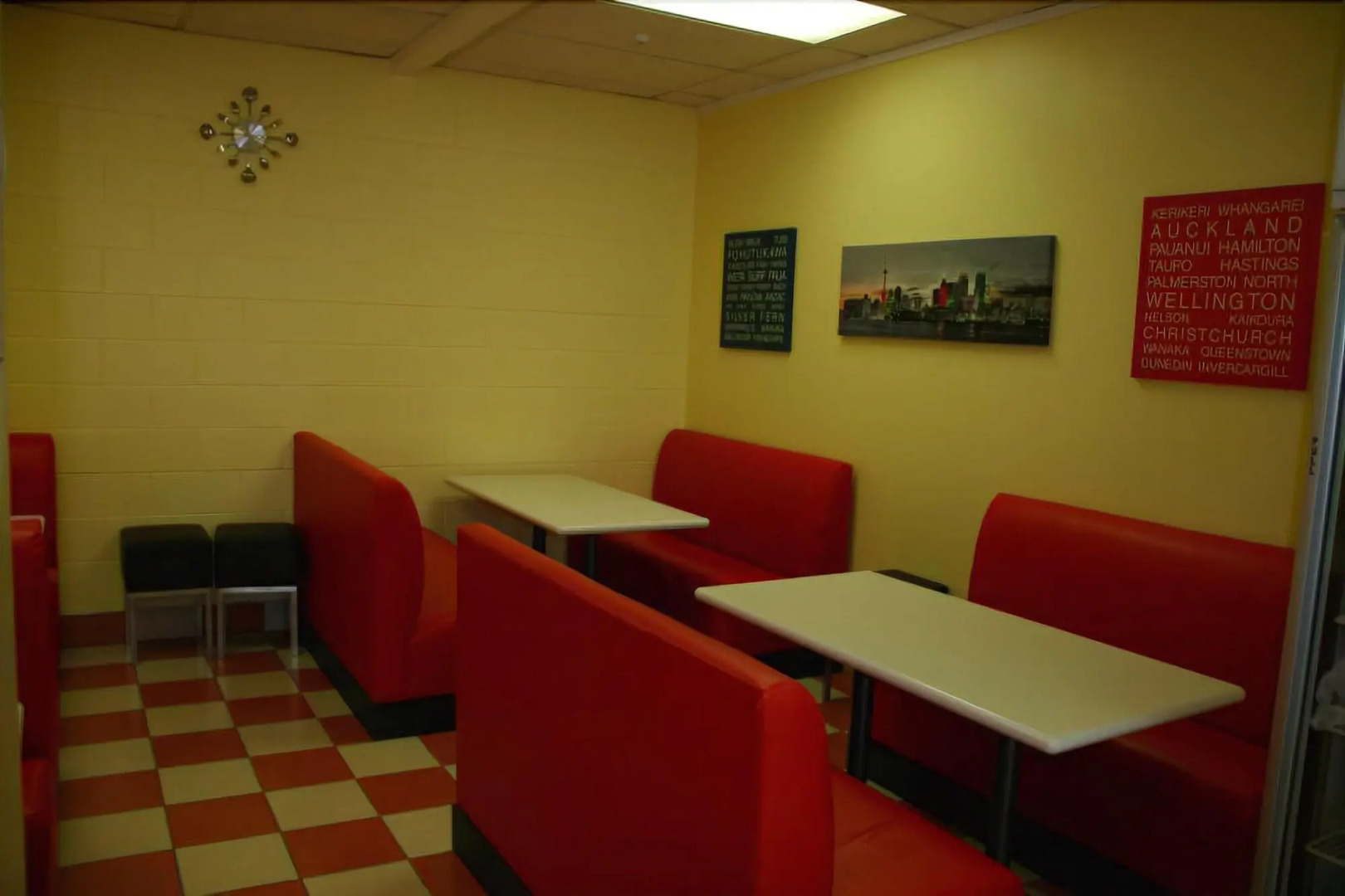 Photo - Silverfern Backpackers