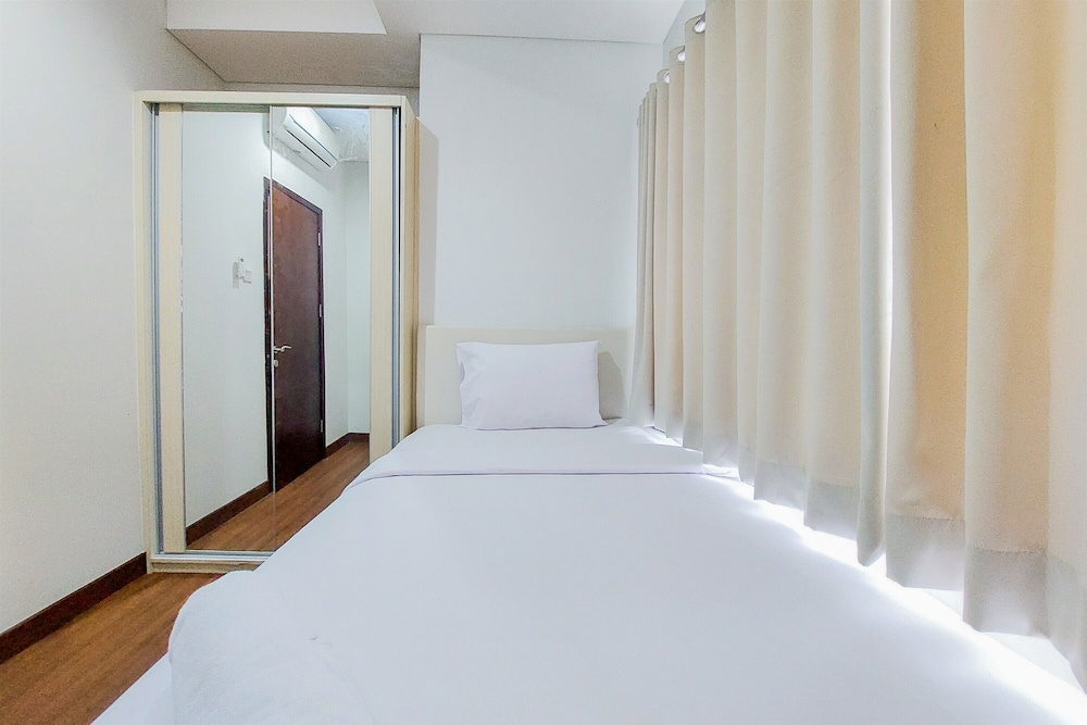 Spacious and Homey 2BR at Springwood Residence Tangerang Apartment