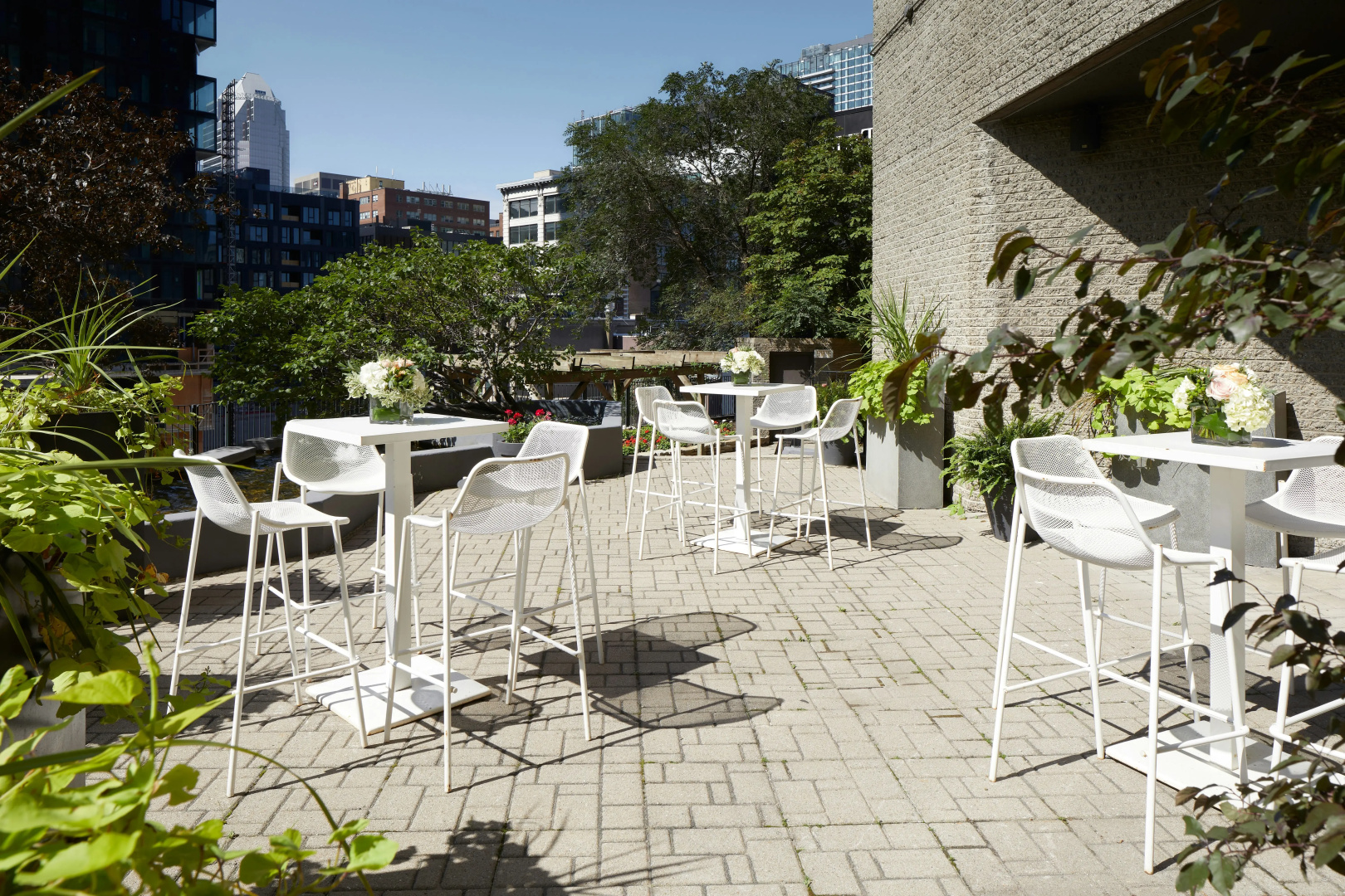 Photo - DoubleTree by Hilton Montreal