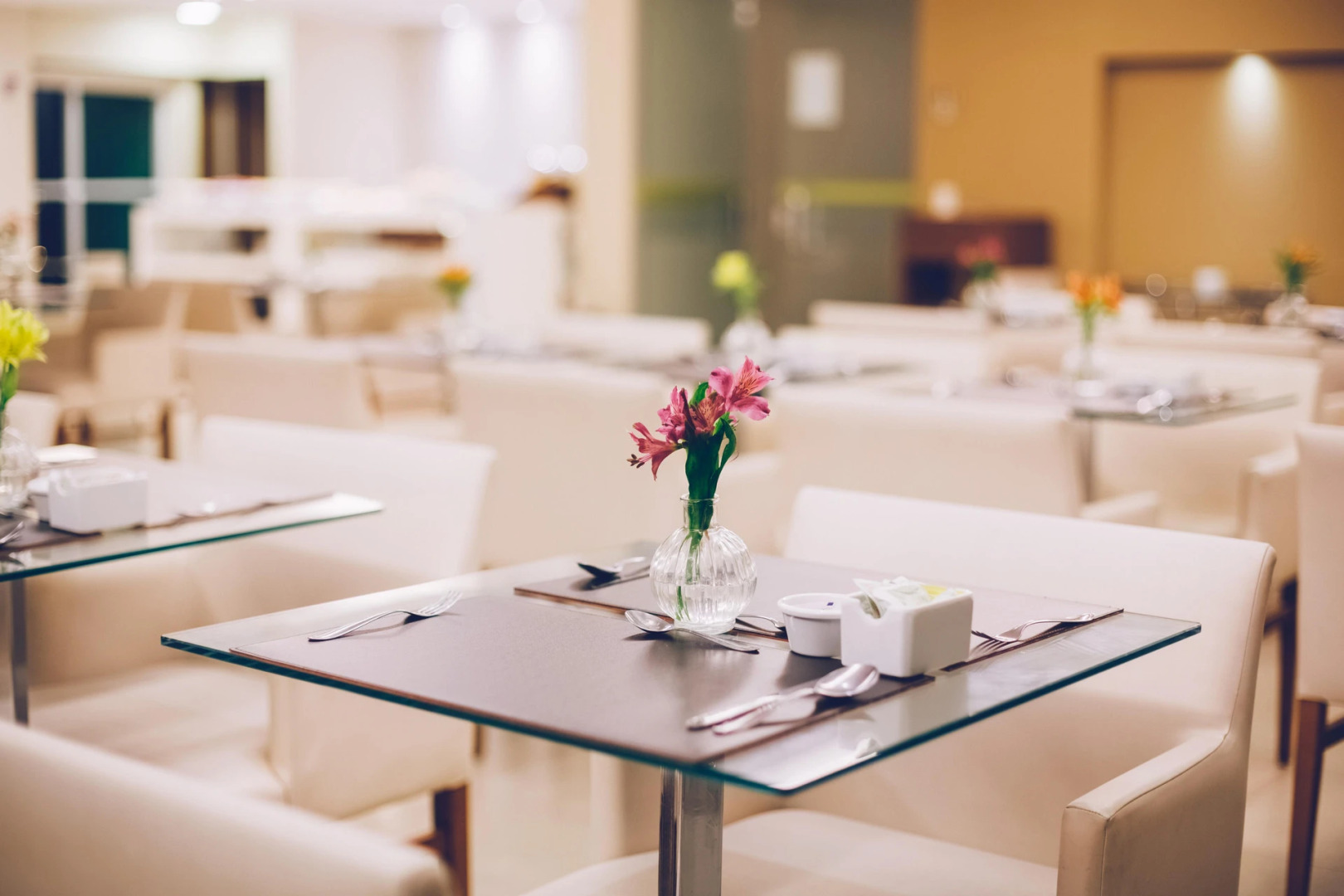 Photo - Saint Moritz Hplus Express