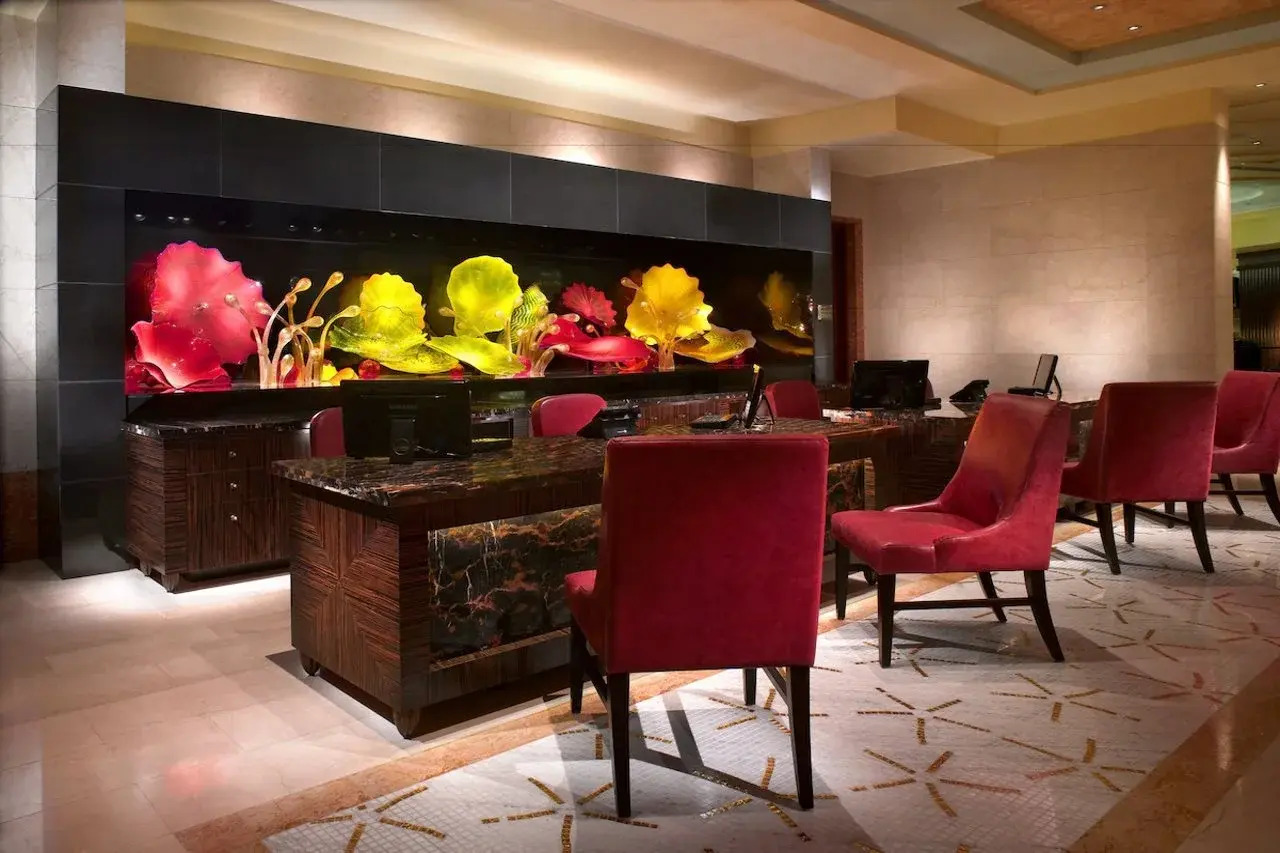 Photo - Resorts World Sentosa - Crockfords Tower