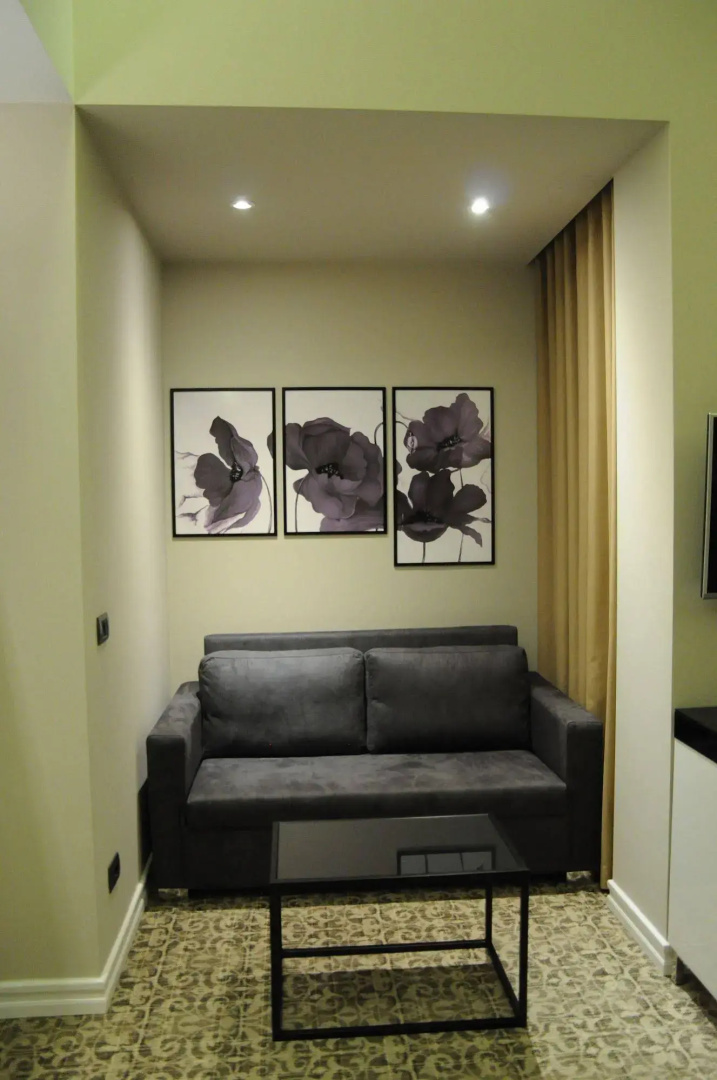 Photo - Senator Hotel
