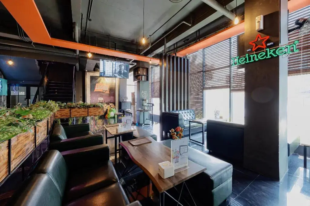 Photo - Sans Hotel Roxy Jakarta
