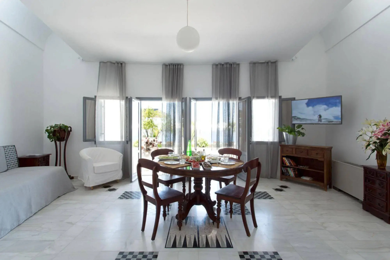 Foto - Xenones Filotera