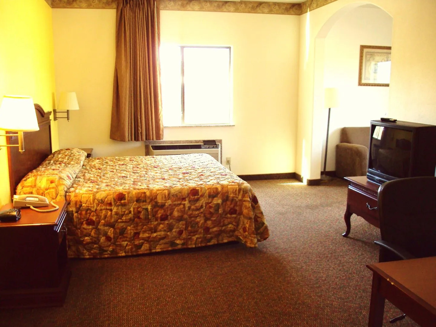 Photo - Tropicana Inn and Suites