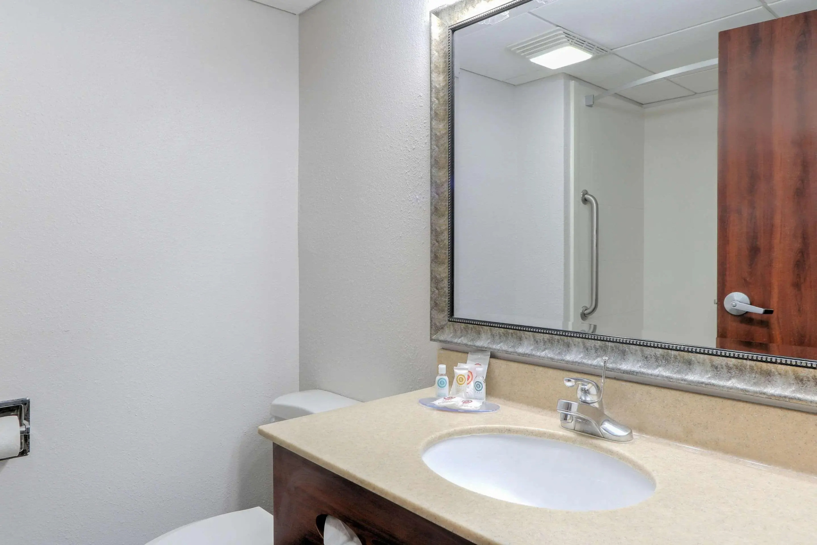 Foto - Comfort Inn & Suites at Dollywood Lane