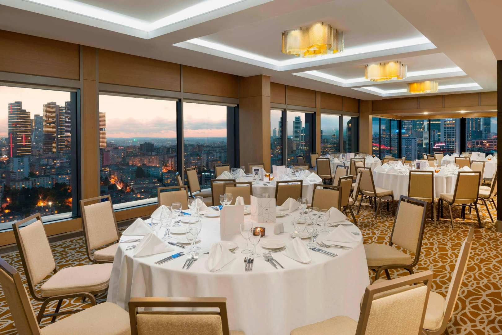 Foto - Renaissance Istanbul Polat Bosphorus Hotel