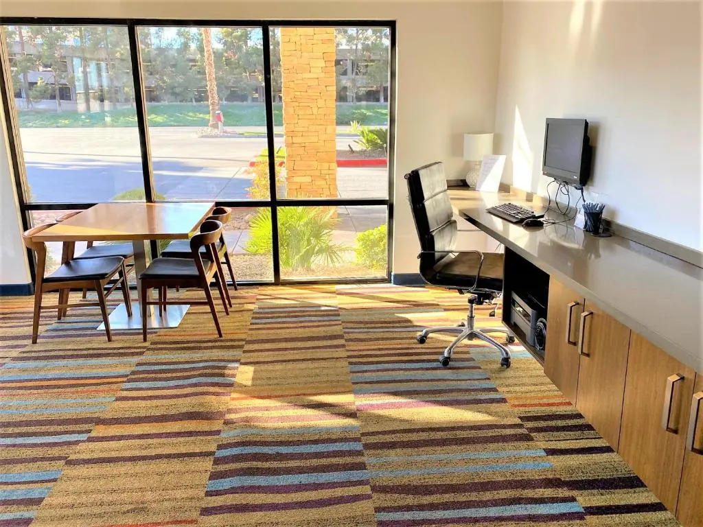 Photo - Fairfield Inn Las Vegas Convention Center