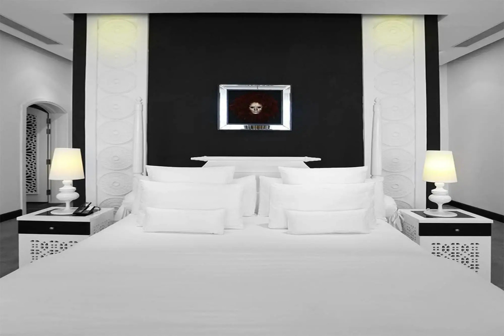 Photo - Chloe Gallery