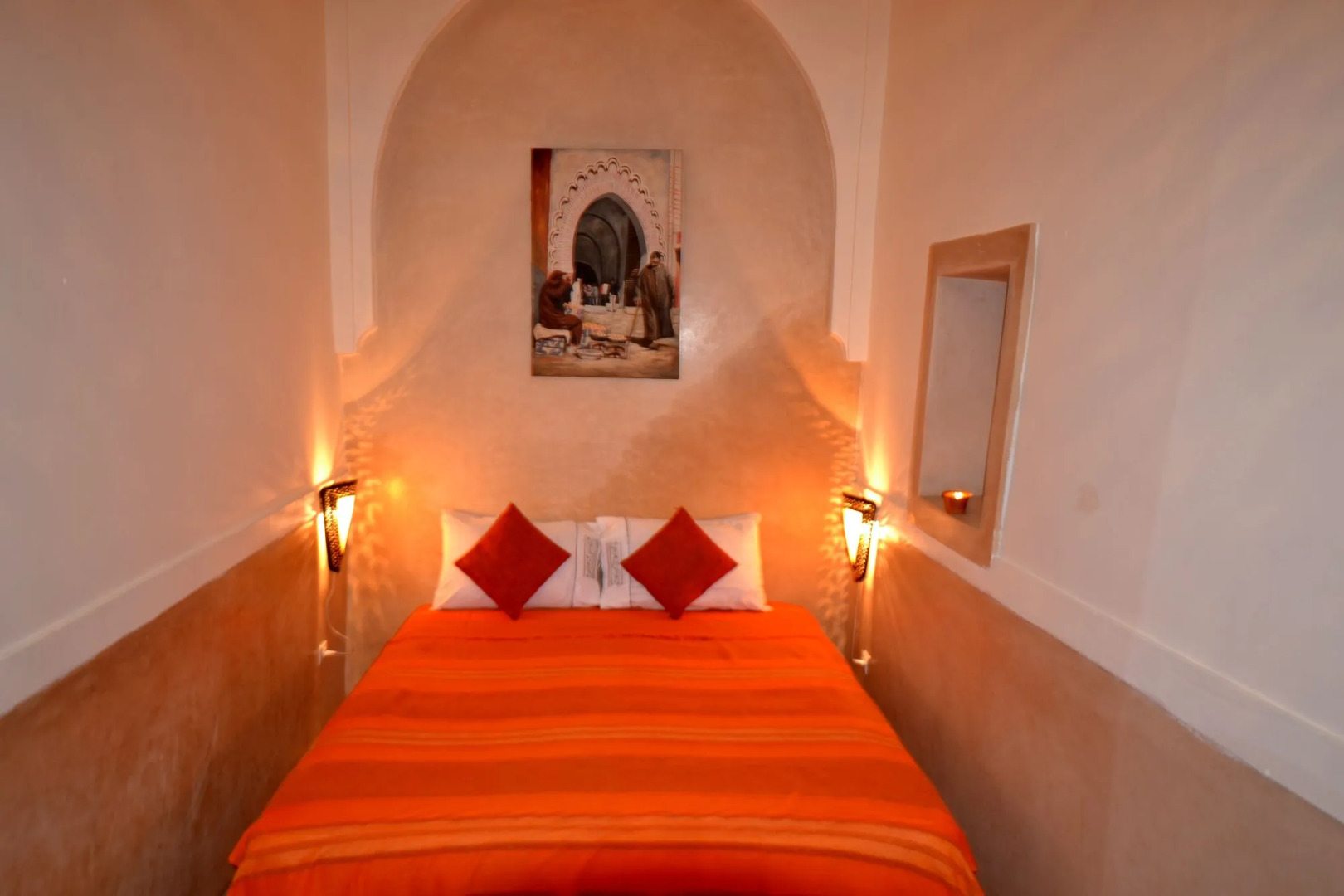 Photo - Riad white flowers