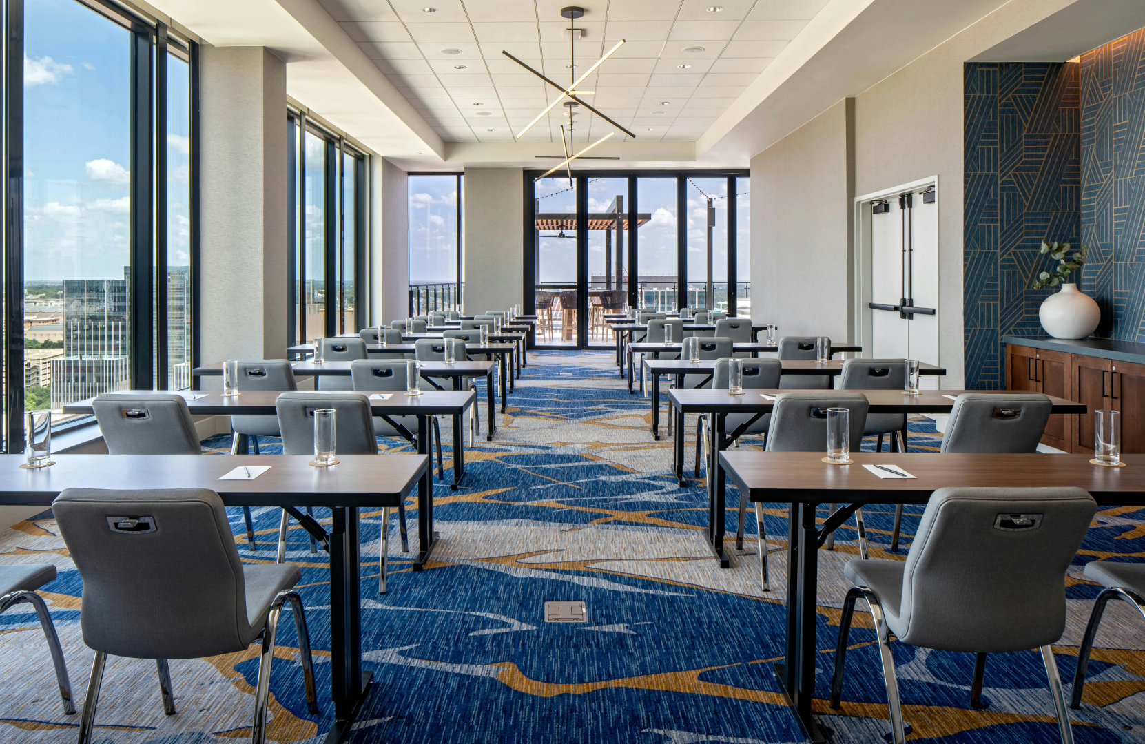 Photo - Hilton Garden Inn Austin University Capitol District