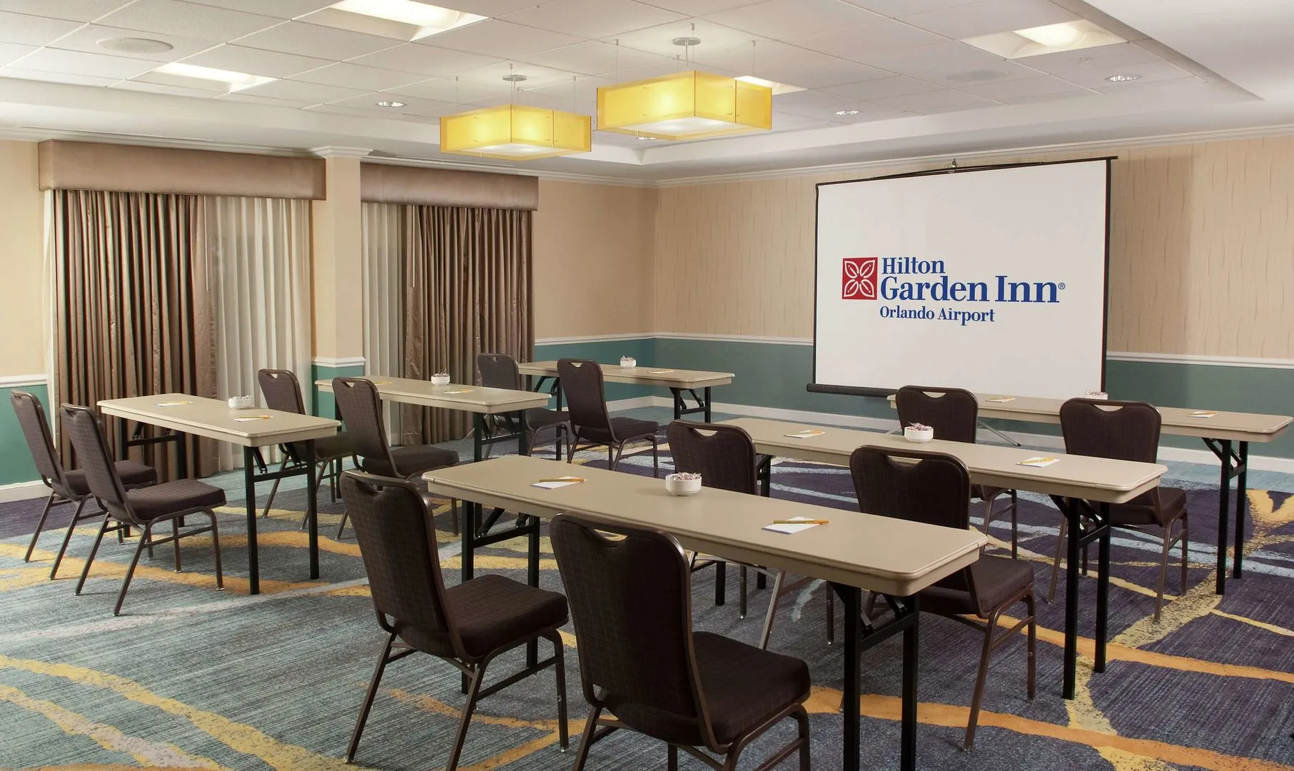 Photo - Hilton Garden Inn Orlando Airport