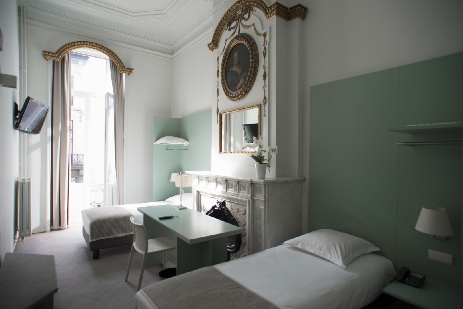 Photo - Hotel Du Congres