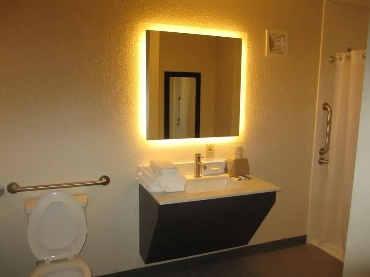 Foto - Motel 6 Charlotte, NC Northlake