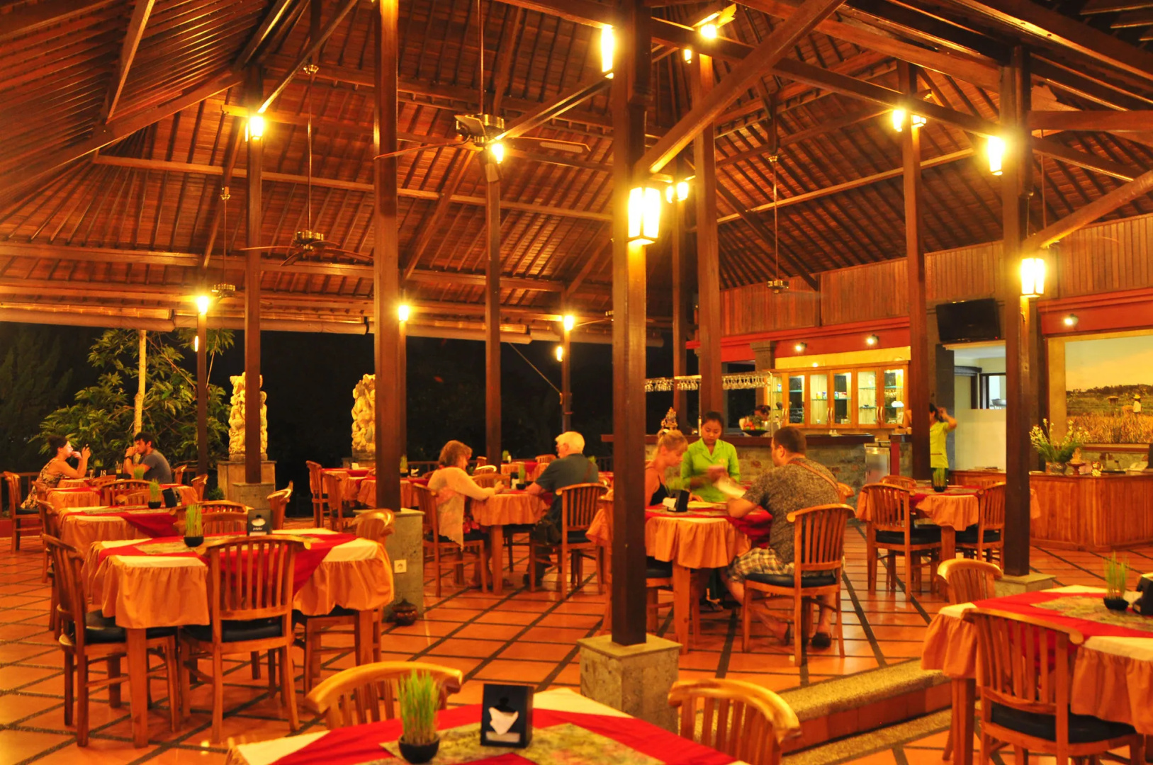 Foto - Nick's Pension
