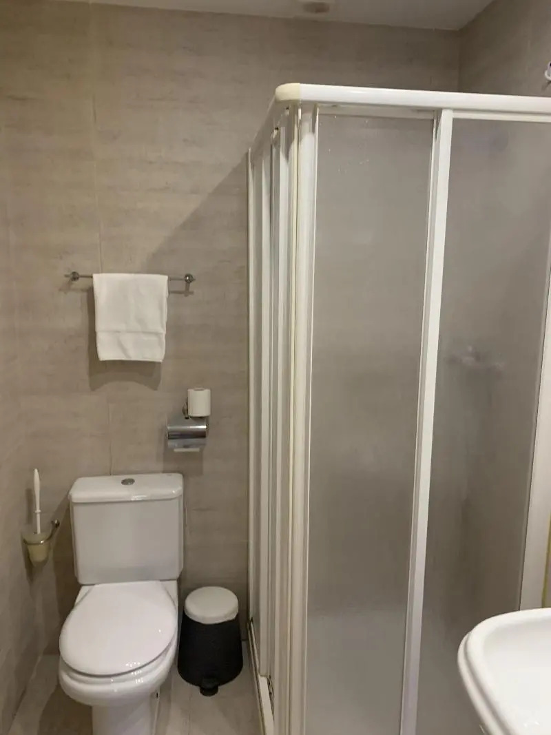 Photo - Hostal Burgalés