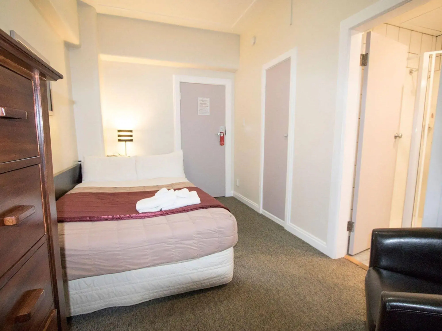 Foto - Hotel Waterloo & Backpackers