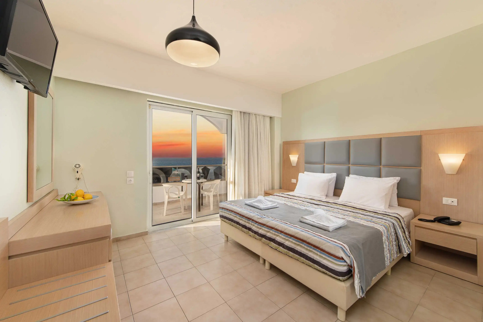 Photo - Sunny Days Hotel