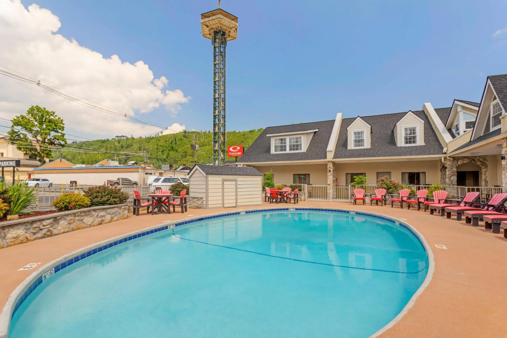 Photo - Econo Lodge Inn & Suites Gatlinburg at the Convention Center