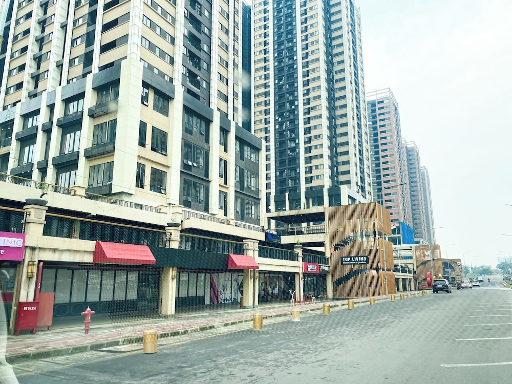 Well Furnished And Comfortable 2Br Meikarta Apartment