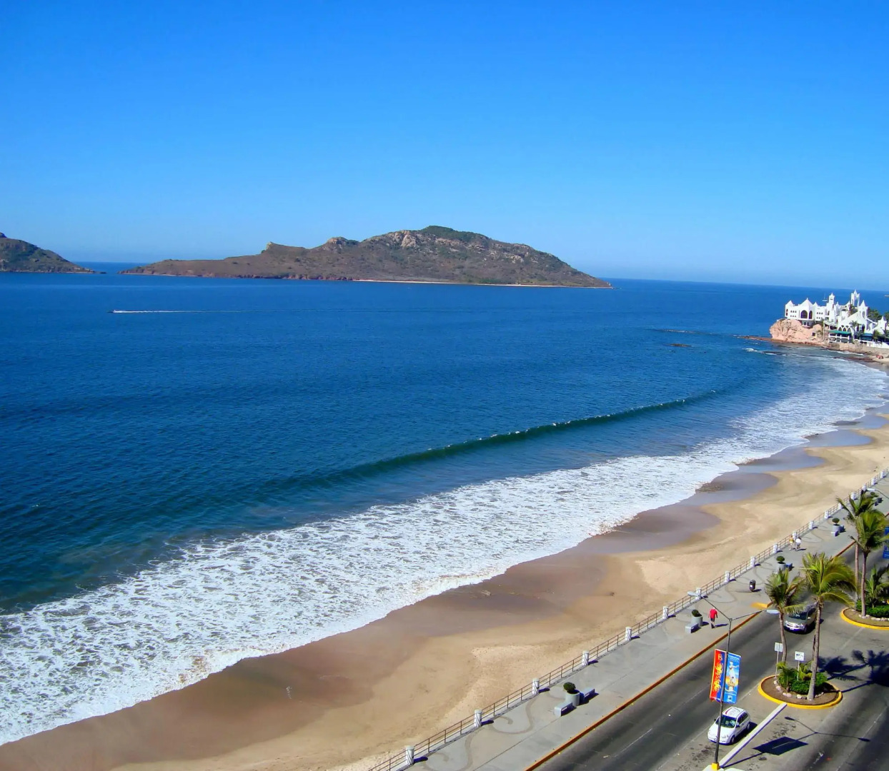 Photo - Don Pelayo Pacific Beach