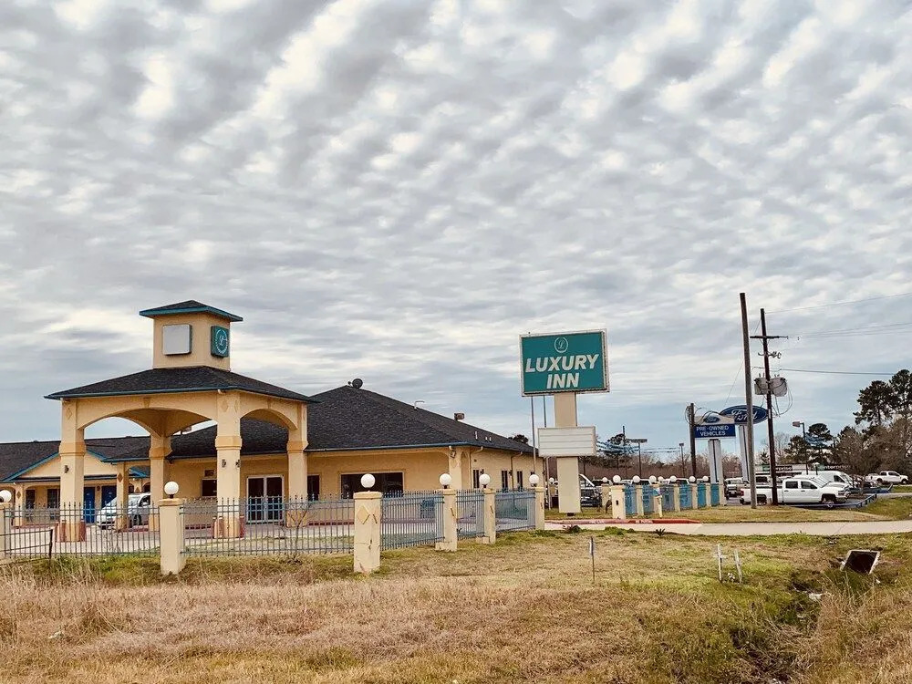 Photo - Luxury Inn Liberty