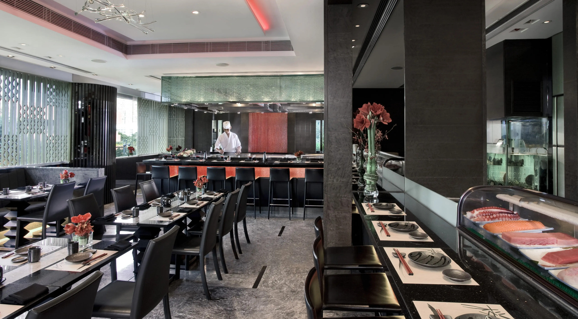 Photo - Royal Park Hotel