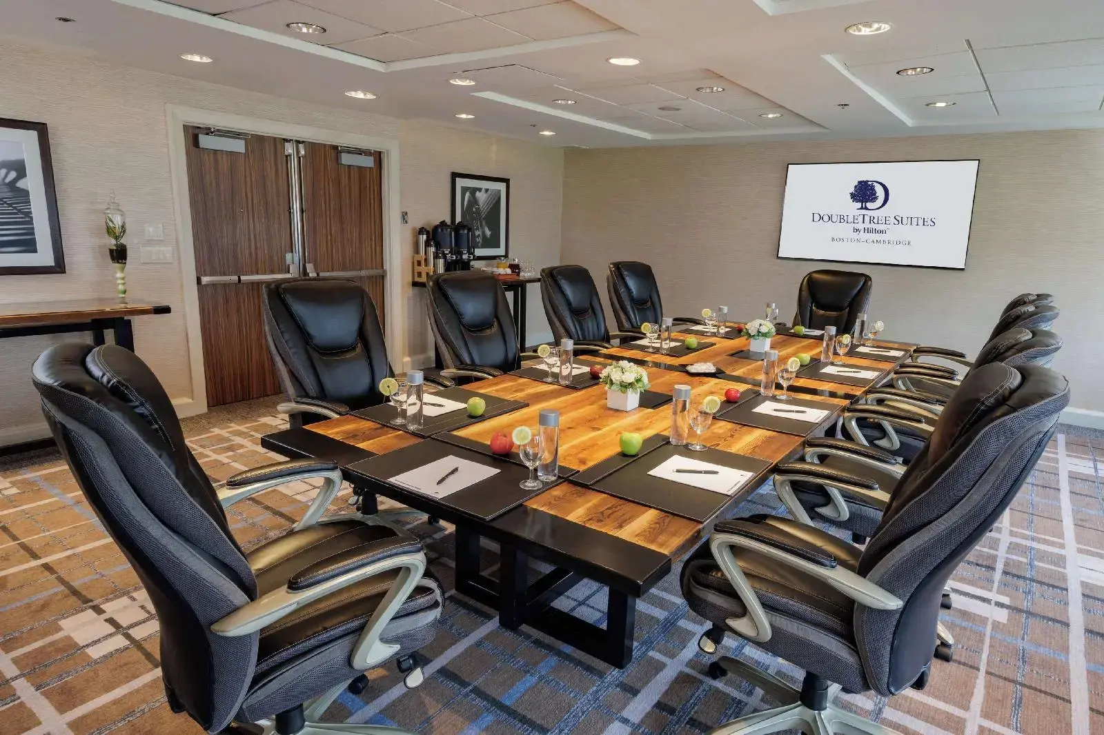 Foto - DoubleTree Suites by Hilton Hotel Boston - Cambridge