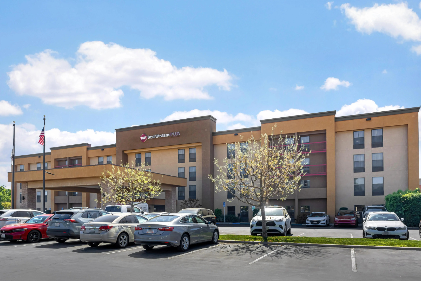 Photo - Best Western Plus Fresno Airport Hotel