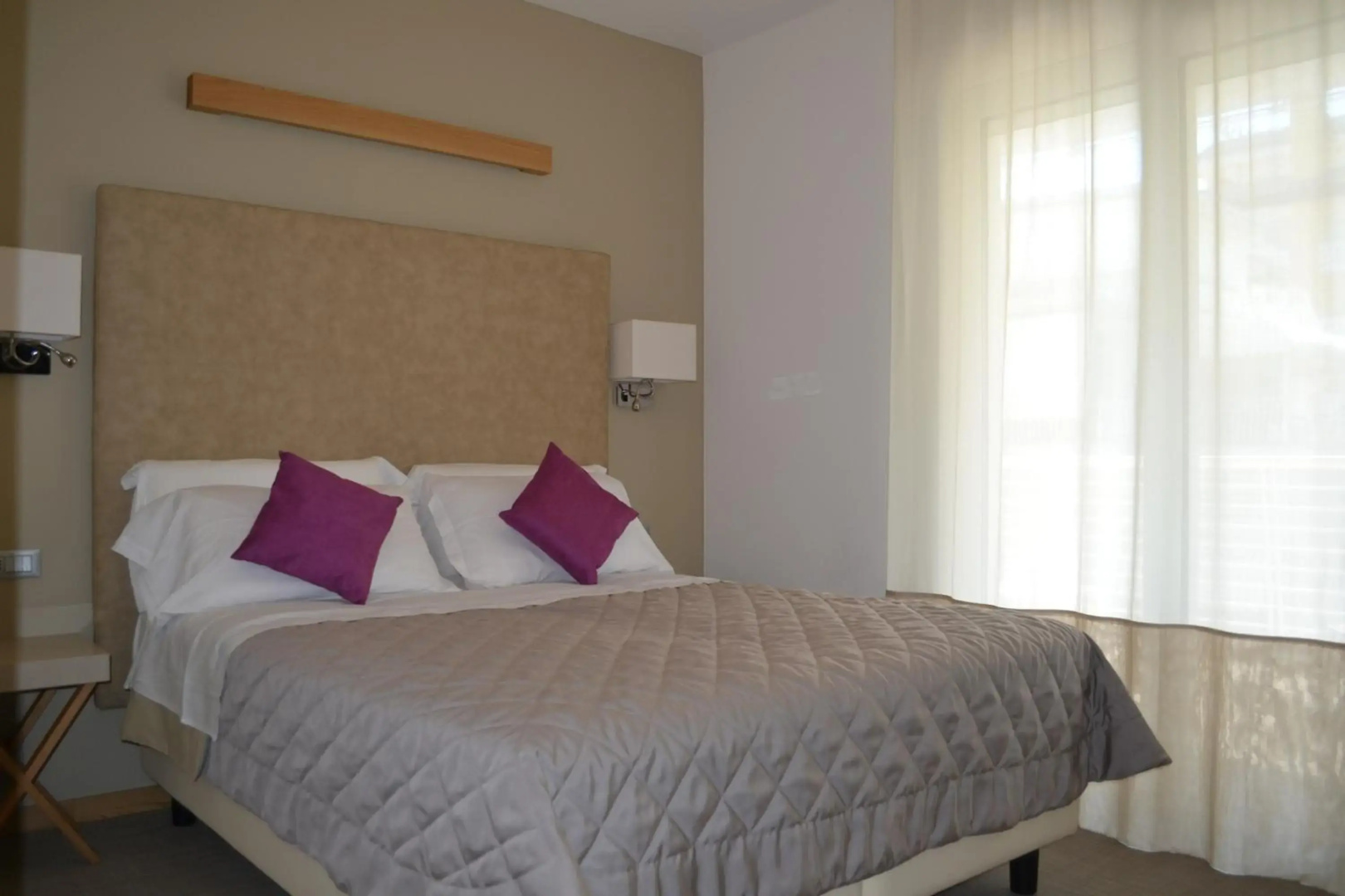 Photo - Hotel Le Soleil