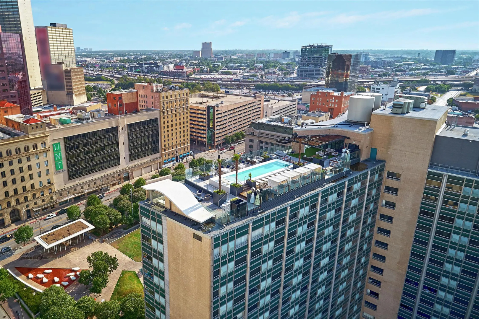 Photo - The Statler Dallas Curio Collection By Hilton