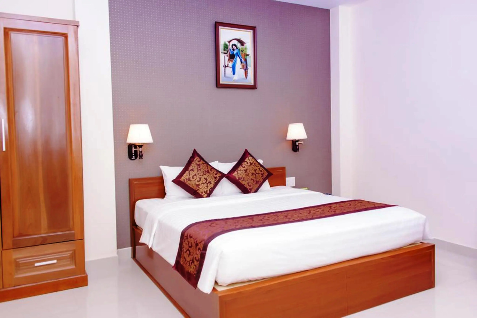 Foto - Airport Saigon Hotel - Gần ẩm thực đêm chợ Phạm Văn Hai