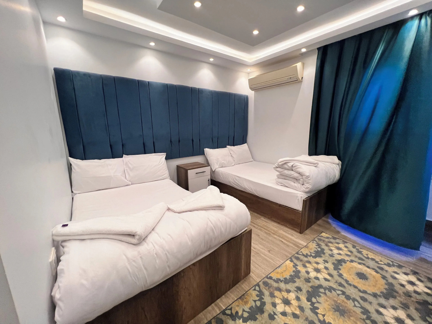 Photo - premier pyramids inn