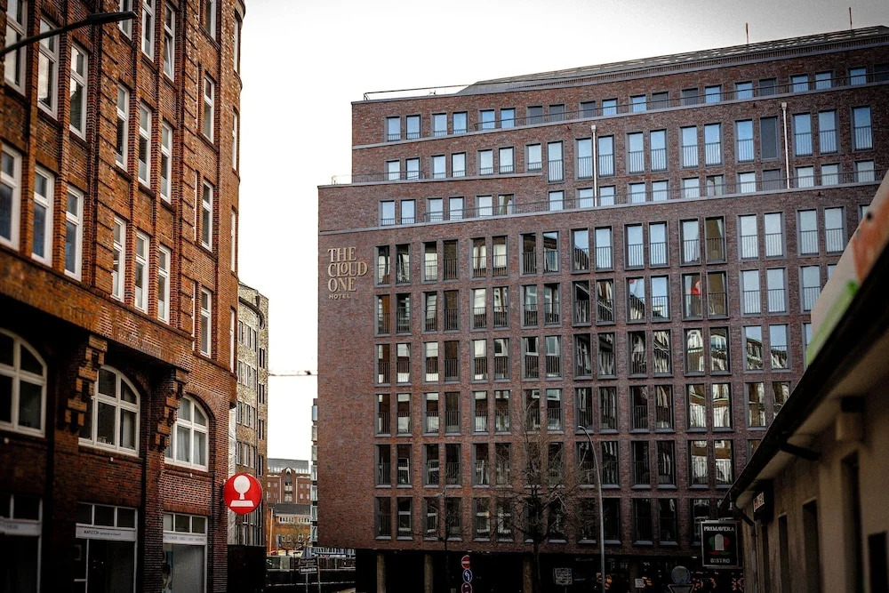 Foto - The Cloud One Hamburg-Kontorhaus