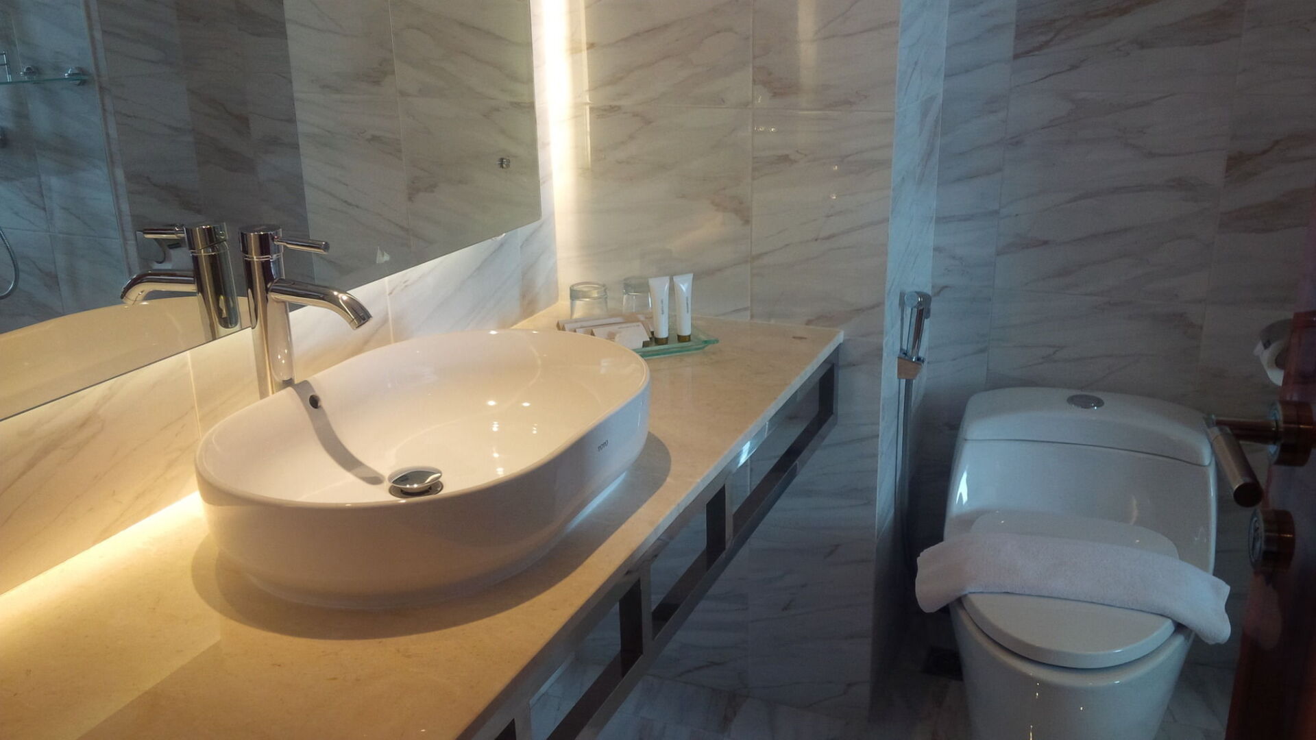 Photo - Royal Asnof Hotel Pekanbaru