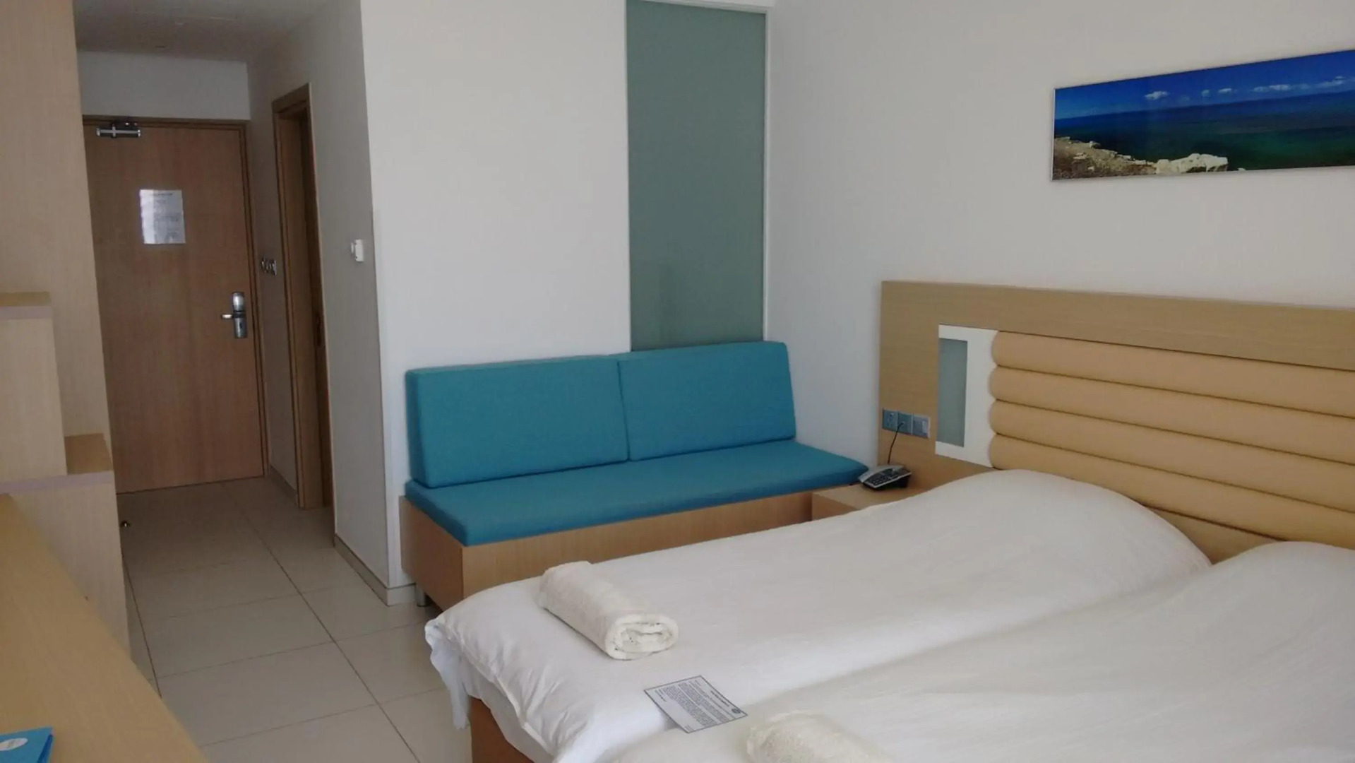 Photo - Vrissaki Beach Hotel