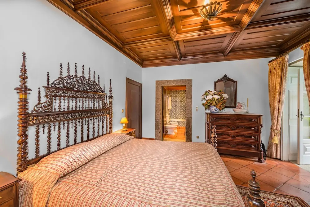 Photo - Paço de Calheiros - Turismo de Habitação