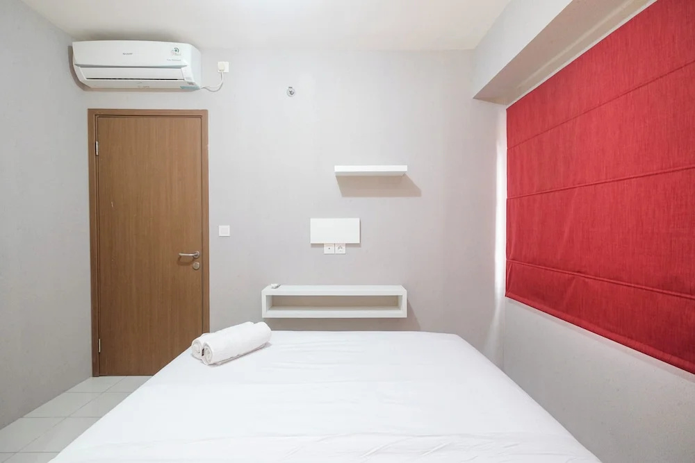 Modern and Cozy 2BR Podomoro Golf View Apartment