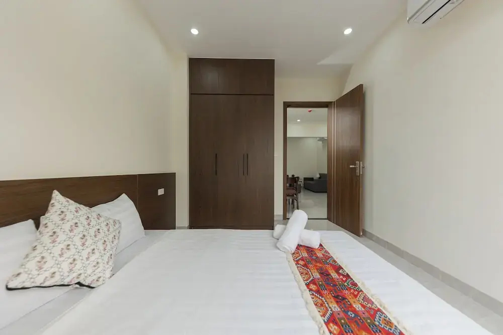 Photo - Townhouse Oak West Lake Apartment