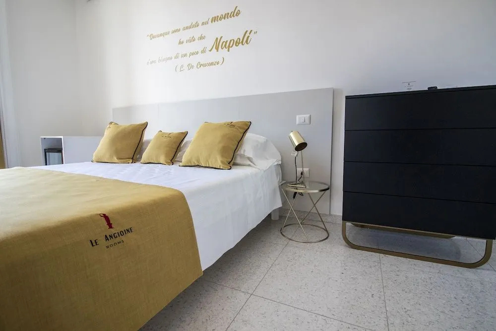 Photo - Le Angioine Rooms